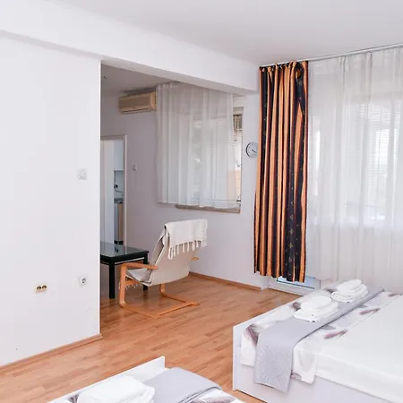 Apartment Diananina The Flat *